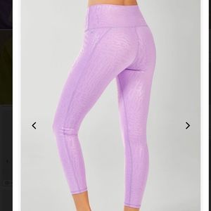 NWT! Fabletics Kick Butt Powerhold Leggings
